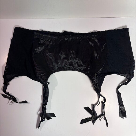 plus size retro style suspender belt - Picture 2 of 6